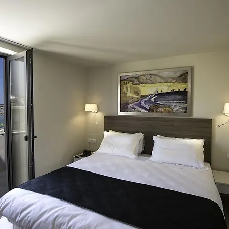 Swell Boutique Hotel 4*