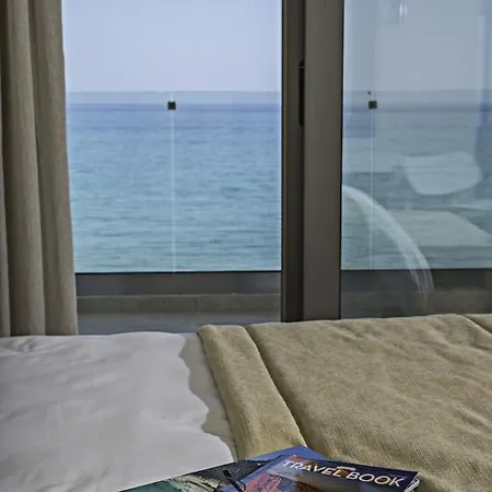 Swell Boutique Hotel