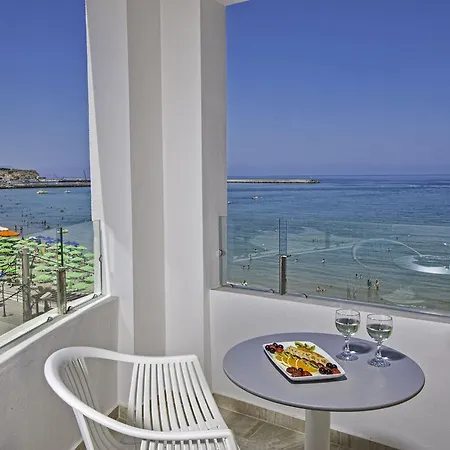 Swell Boutique Hotel