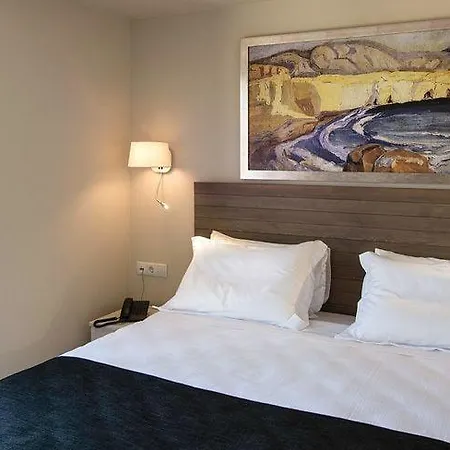 Swell Boutique 4*
